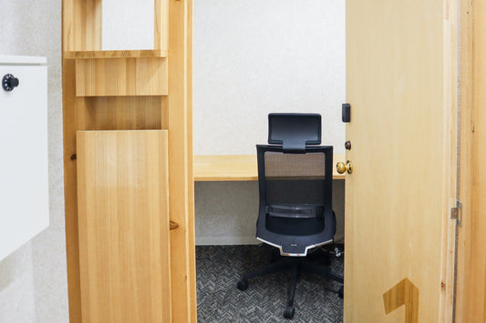 浜松町・大門で専用オフィスを持つなら？24時間使える4F個室会員・セカンドオフィスにも｜浜松町・大門