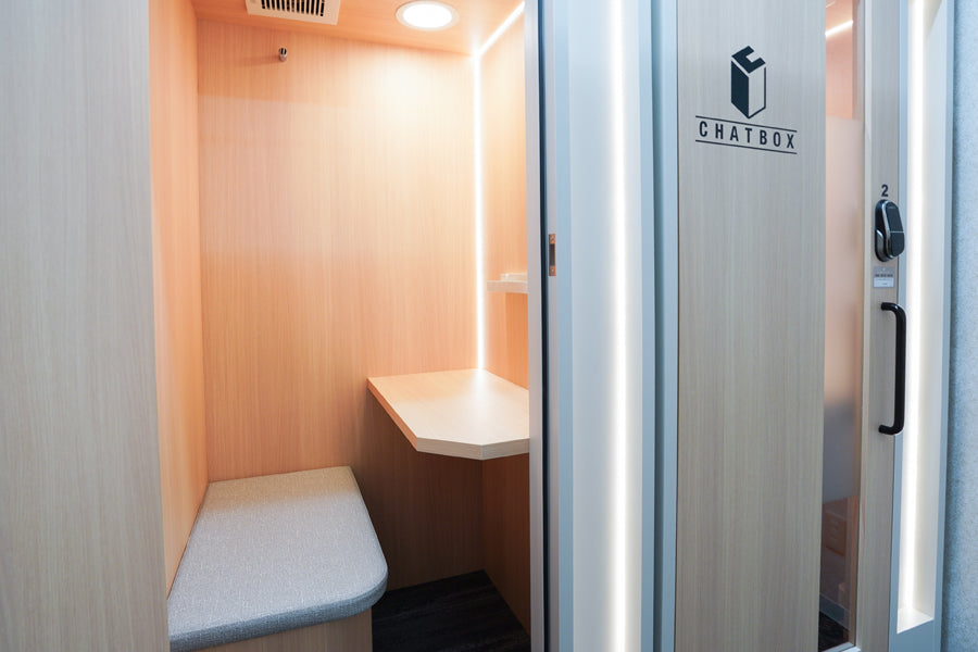 [Student-only price *Student ID required] [Soundproof] 3F Private booth ② (1 person occupancy) [Weekdays 10:00-19:00]