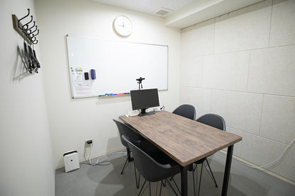 3F Conference Room A (up to 6 people) [Weekdays 10:00-19:00]