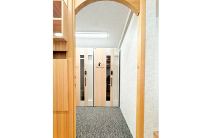 [Student-only price *Student ID required] [Soundproof] 3F Private booth ① (1 person occupancy) [Weekdays 10:00-19:00]