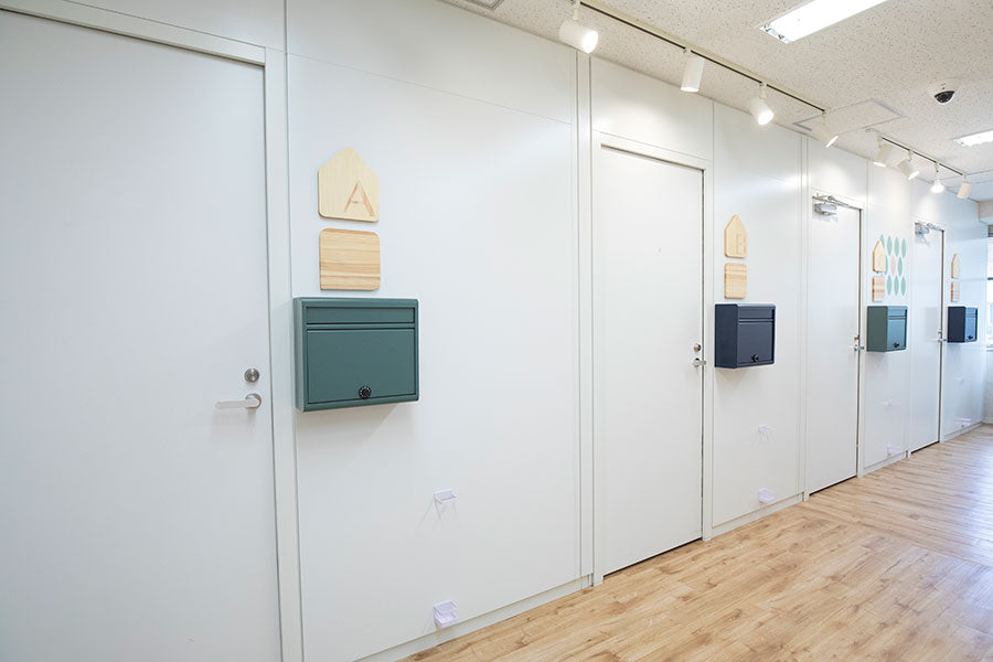 [Student-only price *Student ID required] [With window] 4F Private booth C (for 1-2 people) [Weekdays 10:00-19:00]